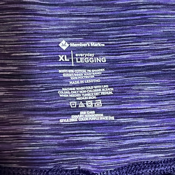 XL Leggings w/Pockets - Picture 2 of 3